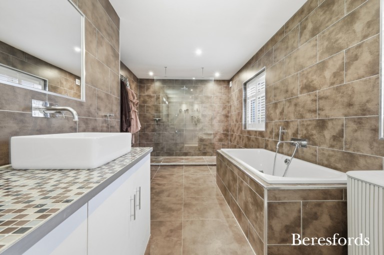 Images for Upminster