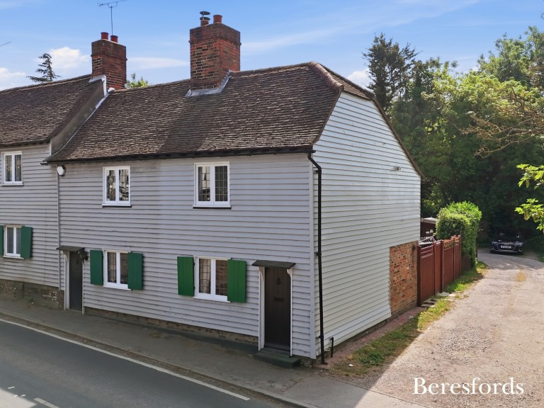 Images for Harwood Hall Lane, Upminster, Essex