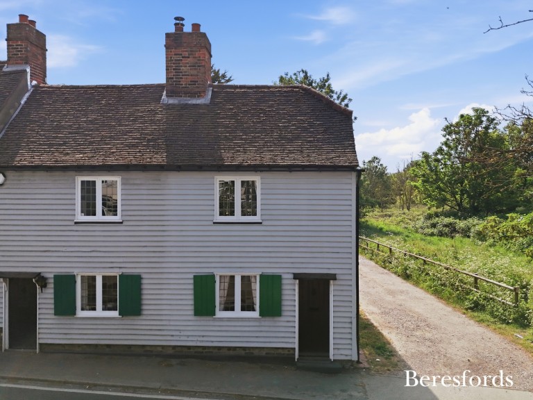 Images for Harwood Hall Lane, Upminster, Essex