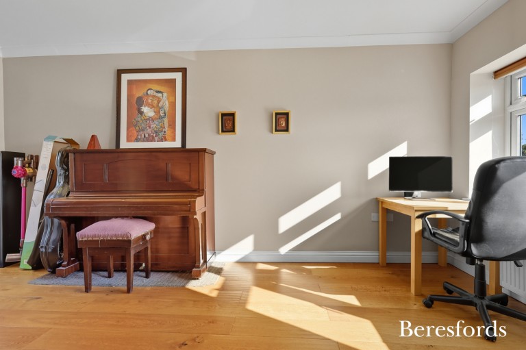 Images for Upminster