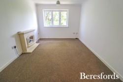 Images for Waldegrave Gardens, Upminster