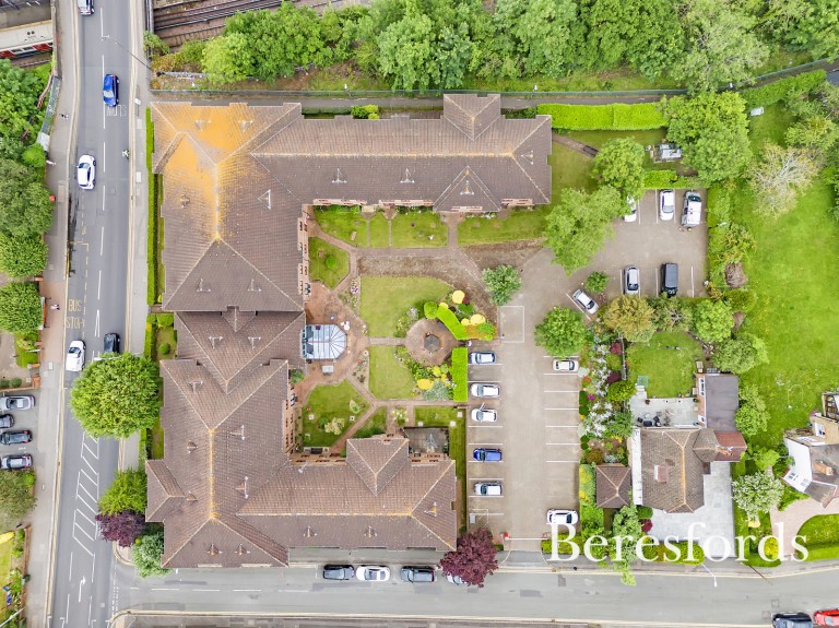 Images for Waldegrave Gardens, Upminster