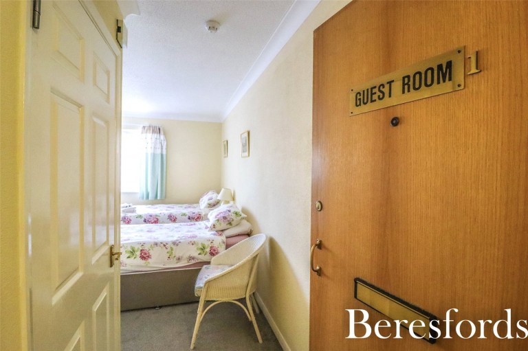 Images for Waldegrave Gardens, Upminster