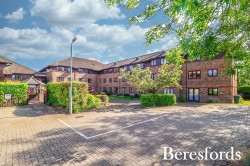 Images for Waldegrave Gardens, Upminster