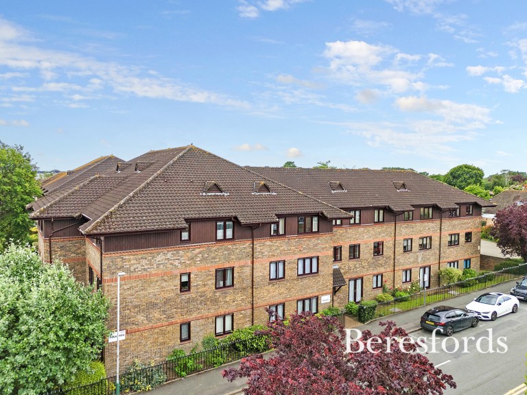 Images for Waldegrave Gardens, Upminster