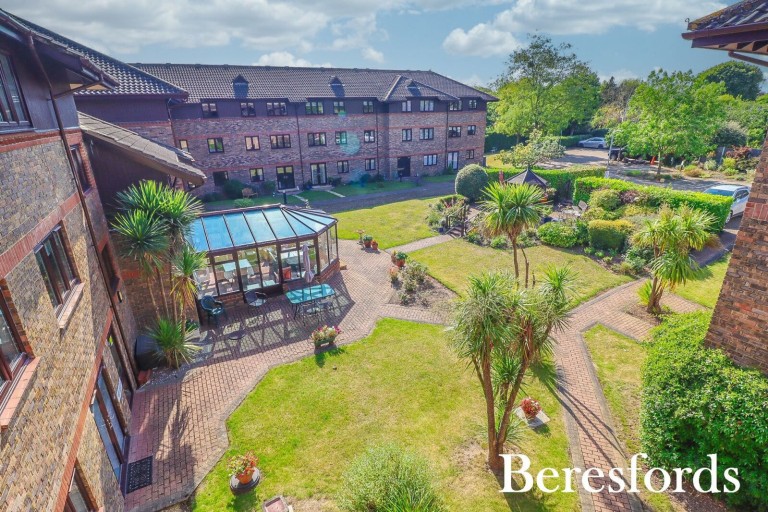 Images for Waldegrave Gardens, Upminster
