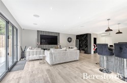 Images for Upminster