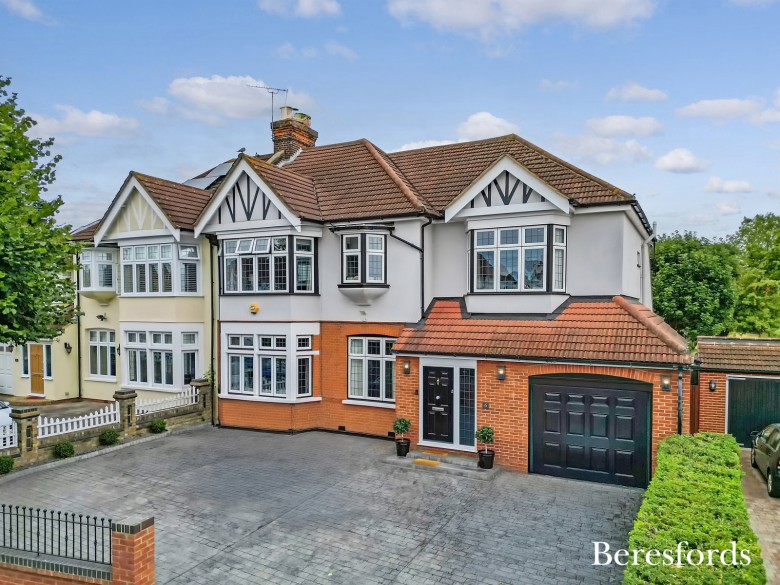 Click the photo for more details of Upminster