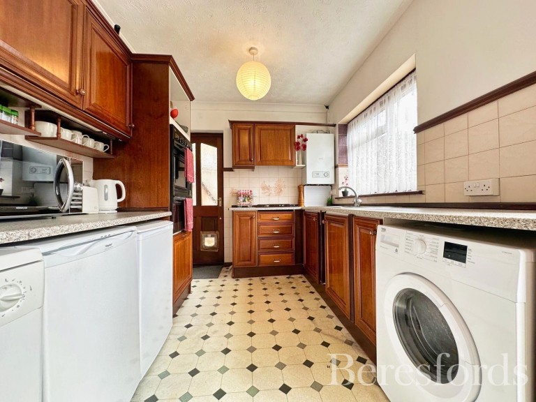 Images for Aveley, South Ockendon, Essex