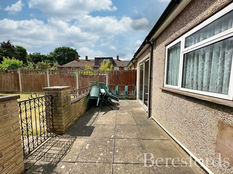 Images for Aveley, South Ockendon, Essex