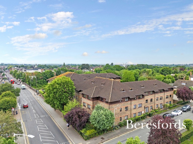 Images for Waldegrave Gardens, Upminster