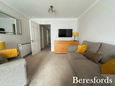 Click the photo for more details of Waldegrave Gardens, Upminster