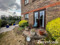 Images for Waldegrave Gardens, Upminster