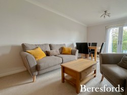 Images for Waldegrave Gardens, Upminster