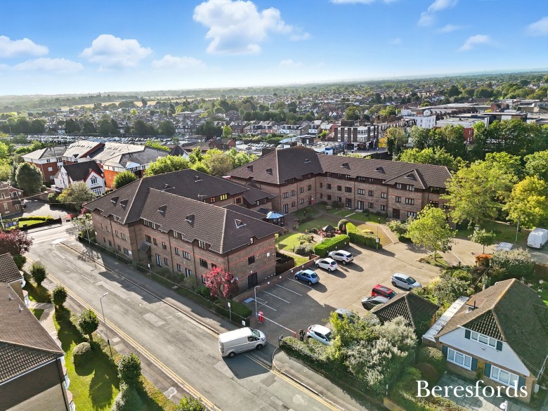 Click the photo for more details of Waldegrave Gardens, Upminster