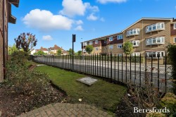 Images for Waldegrave Gardens, Upminster