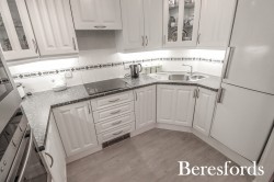 Images for Waldegrave Gardens, Upminster