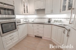 Images for Waldegrave Gardens, Upminster