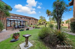 Images for Waldegrave Gardens, Upminster