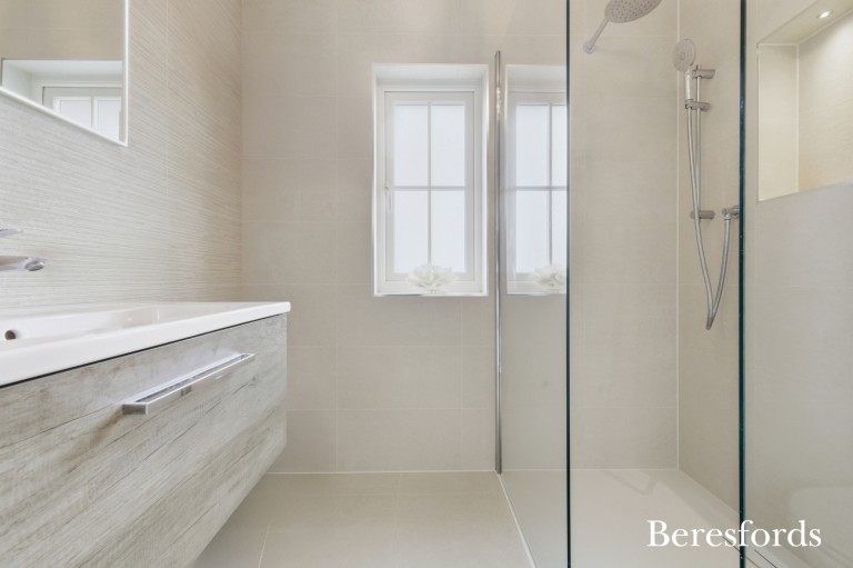 Images for Upminster