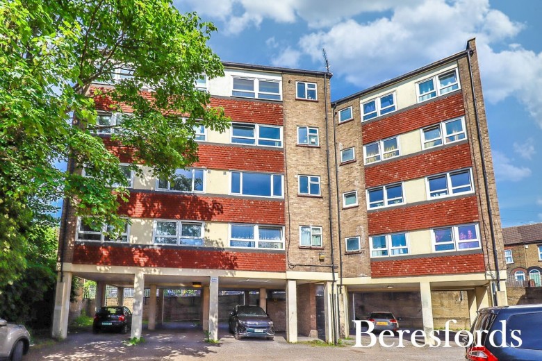 Click the photo for more details of Grays, Essex