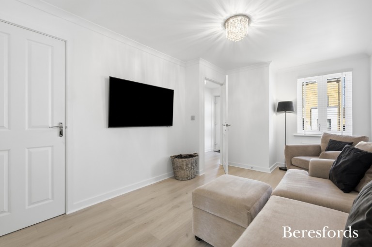 Images for Aveley, South Ockendon, Essex