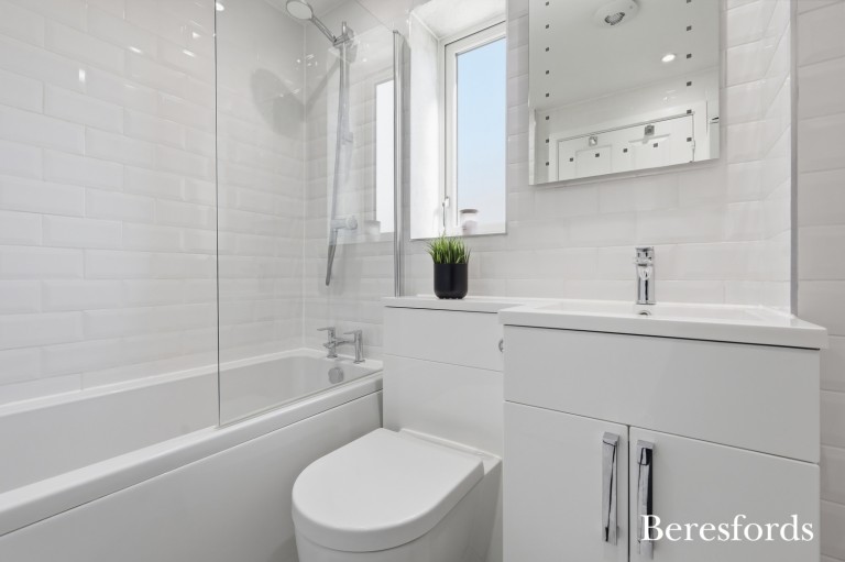 Images for Aveley, South Ockendon, Essex
