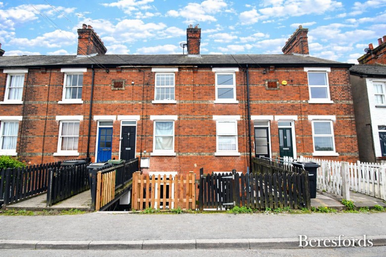 Click the photo for more details of Easton Road, Witham, Essex