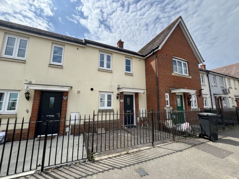 Click the photo for more details of Holst Avenue, Witham, Essex