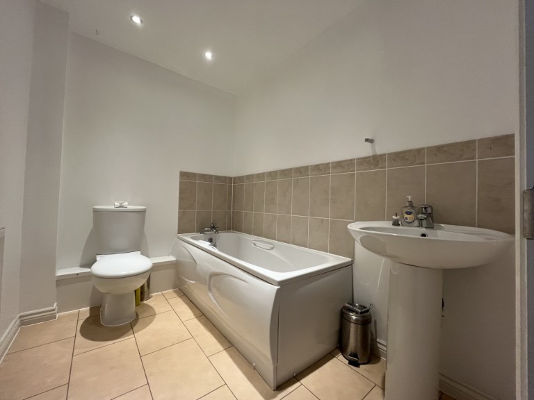 Images for Halcyon Close, Witham, Essex