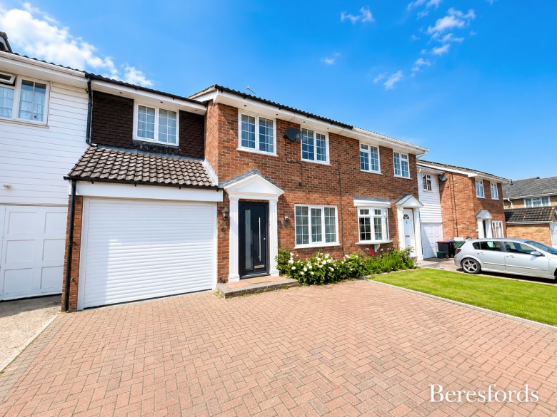 Click the photo for more details of Juniper Crescent, Witham, Essex