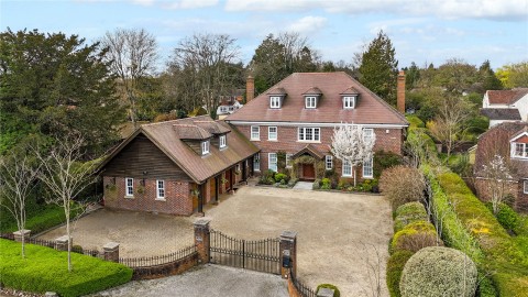 Click the photo for more details of Cliff Way, Compton, Winchester, Hampshire, SO21