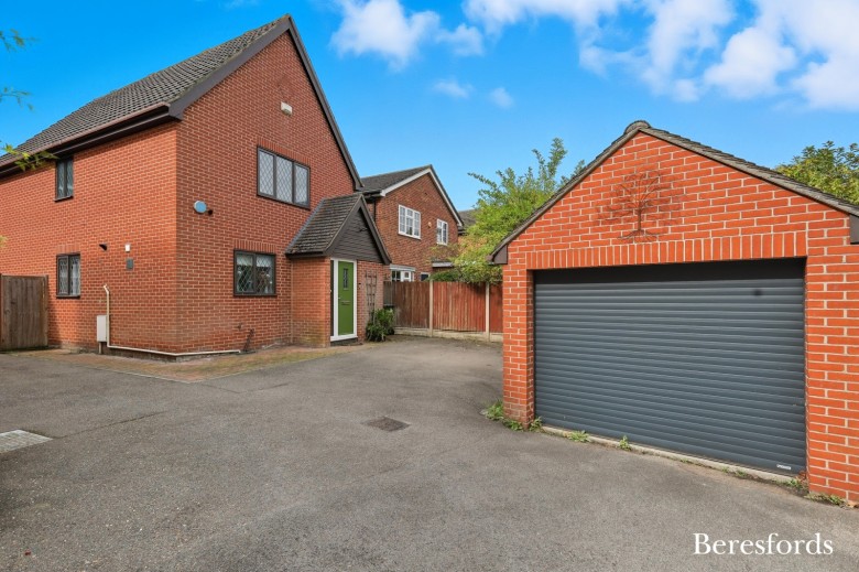 Click the photo for more details of Spinks Lane, Witham, Essex