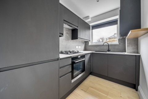 Click the photo for more details of Twickenham Road, 35 Twickenham Road, Teddington