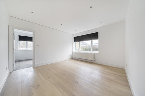 Click the photo for more details of Twickenham Road, 35 Twickenham Road, Teddington