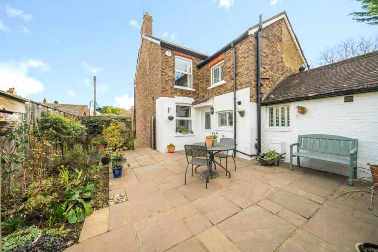 Images for East View Cottage, East View Lane, Cranleigh, GU6