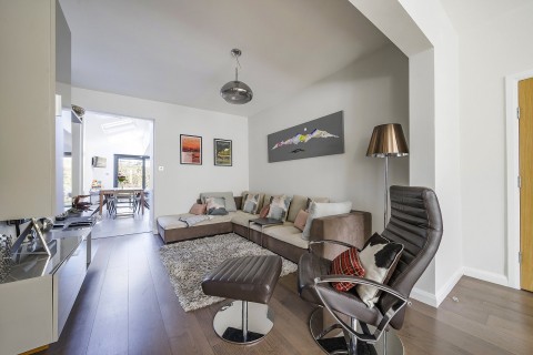 Click the photo for more details of Minerva Road, Kingston Upon Thames, Surrey