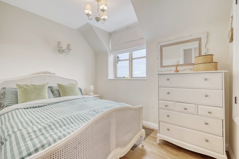 Images for Theydon Bois, Epping, Essex