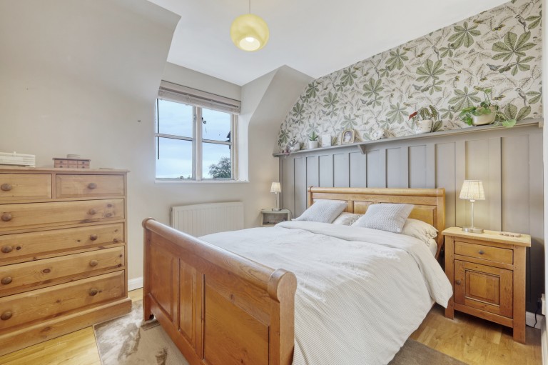 Images for Theydon Bois, Epping, Essex