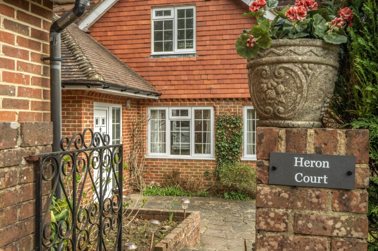 Images for Farnham Lane, Haslemere, GU27