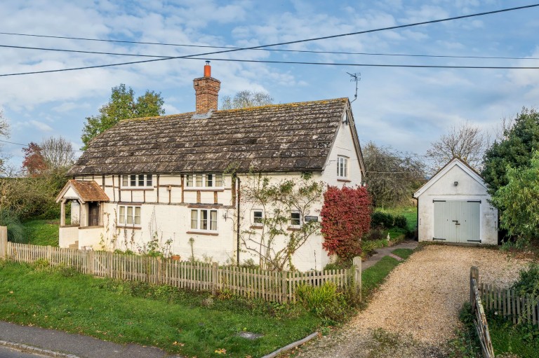 Images for Lordings Road, Billingshurst, RH14