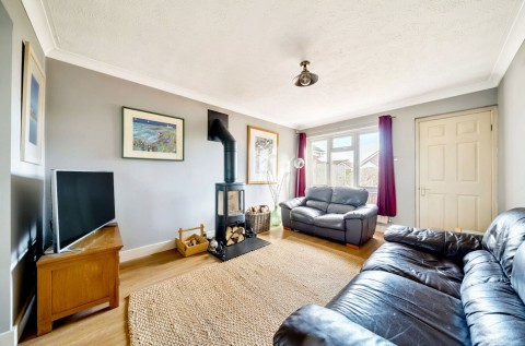 Click the photo for more details of Lodge Close, Middleton-On-Sea, PO22