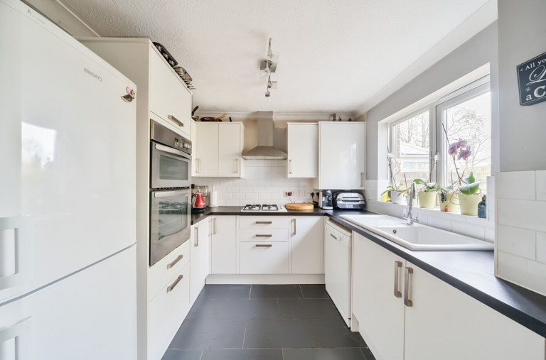 Images for Lodge Close, Middleton-On-Sea, PO22