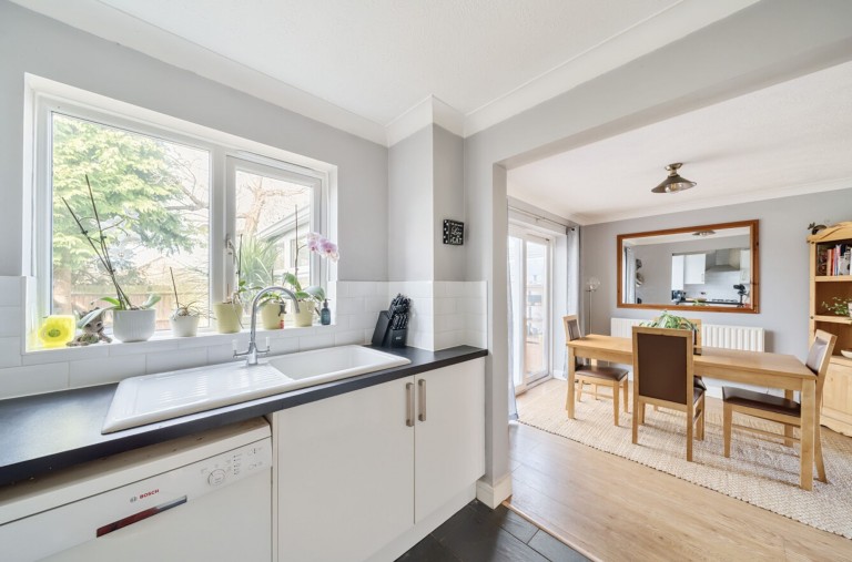 Images for Lodge Close, Middleton-On-Sea, PO22