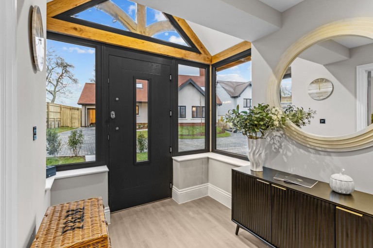 Images for Meadow View, Coolhurst Close, RH13