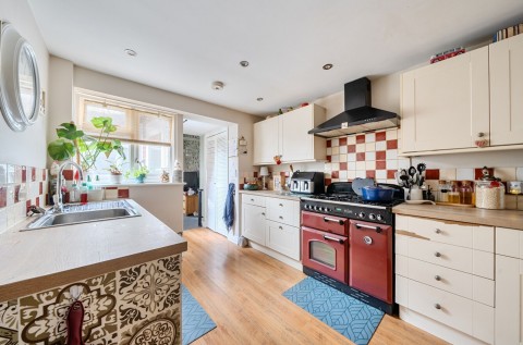 Click the photo for more details of Crouch Cross Lane, Boxgrove, PO18