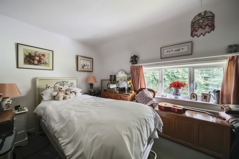 Images for Grayswood Road, Haslemere, GU27