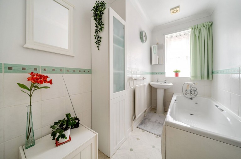 Images for Burwood Grove, Hayling Island, PO11