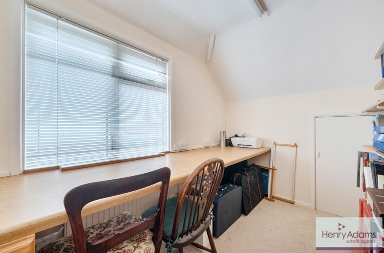 Images for Barham Road, Petersfield, GU32