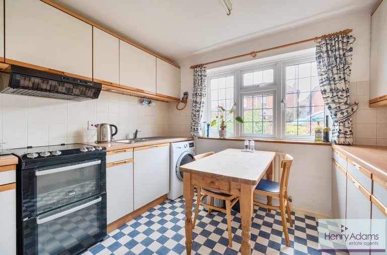 Images for Barham Road, Petersfield, GU32